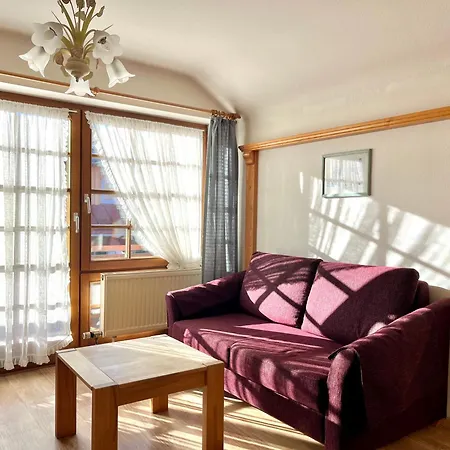 Sonnenstueble 公寓 *